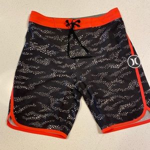 Hurley Phantom Youth boardshorts. Size 10.